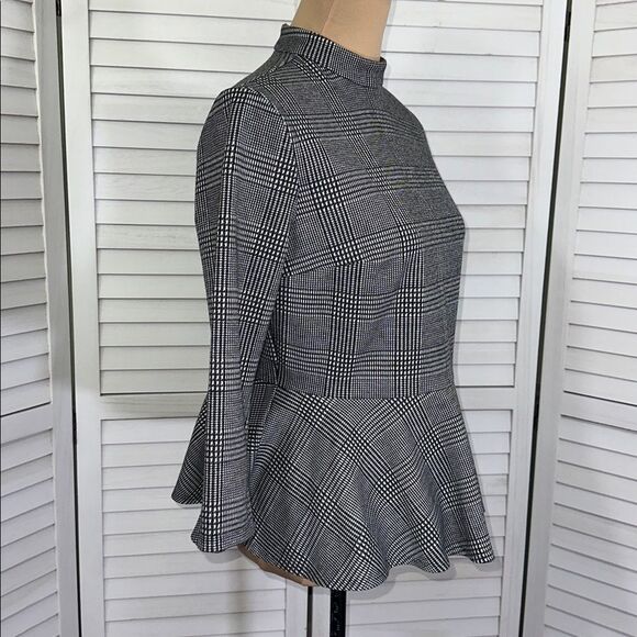 Lord & Taylor Peplum Top Size Medium NWOT Houndstooth - Picture 8 of 12